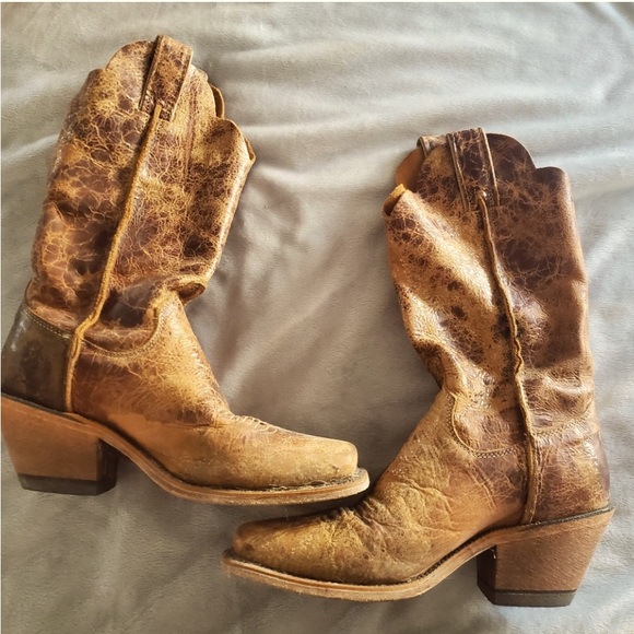 Justin Cowboy Boots - Picture 1 of 1
